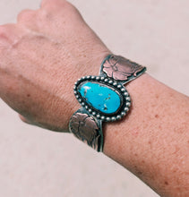 Load image into Gallery viewer, Turquoise Cuff
